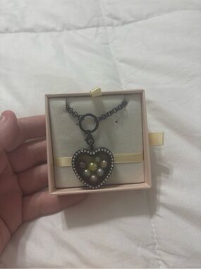 Black Heart Pendant Necklace with Multicolor Pearls